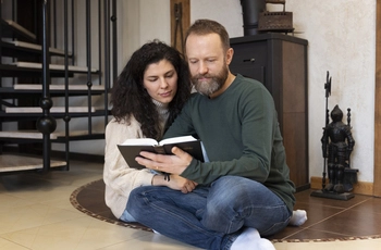 Aplicativo de bate-papo cristão