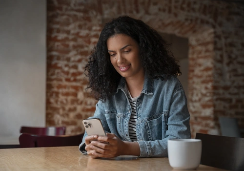 Aplicativos para controlar outro celular remotamente